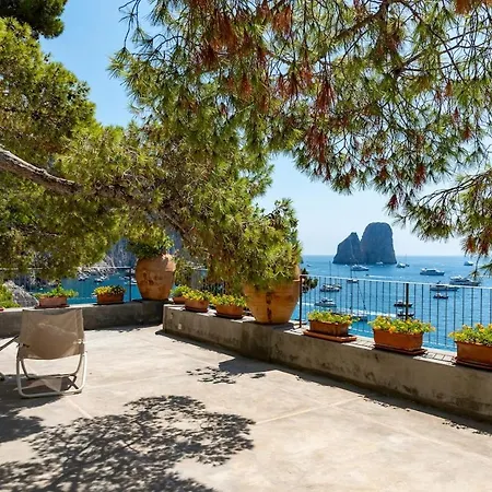 Terrazza Faraglioni Retreat Вилла *